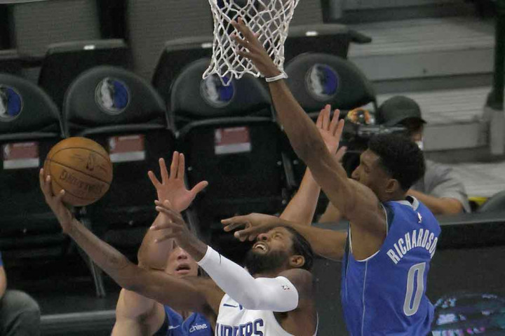 NBA: Leonard Bawa Clippers Paksa Mavs Mainkan Gim Terakhir