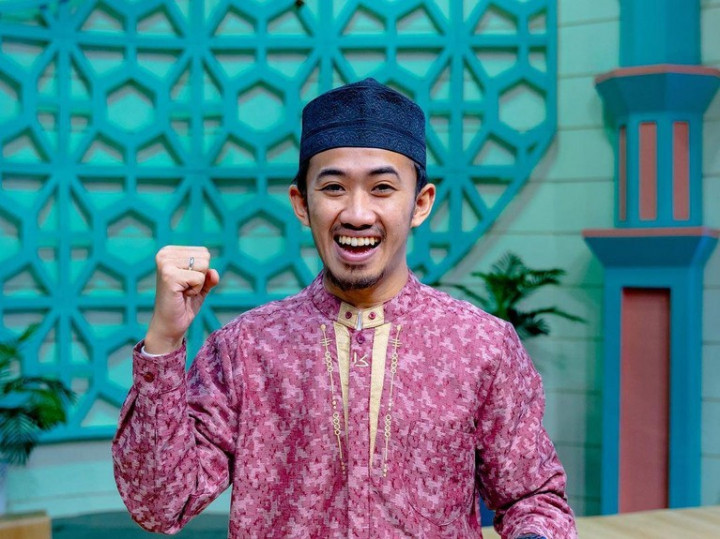 Ucapkan Kata Tak Senonoh di Televisi, Ustaz Syam Minta Maaf