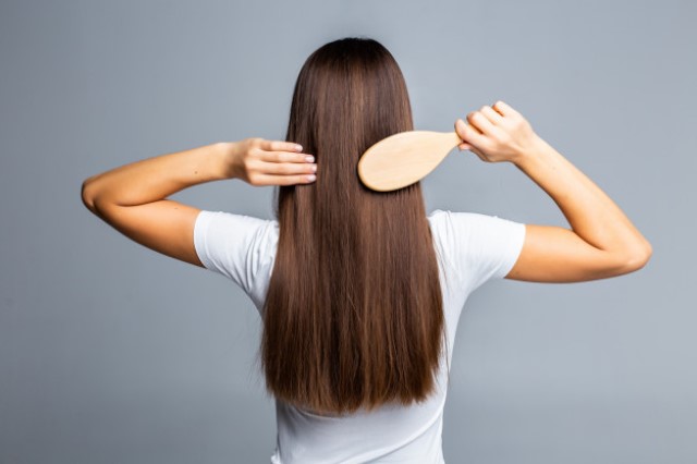 Ini lima kebiasaan yang perlu kamu perhatikan agar rambut tetap sehat. (Foto: Ilustrasi/Freepik.com)