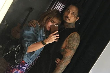 Jerinx Bebas, Ucapkan Kalimat Manis Kepada Istri