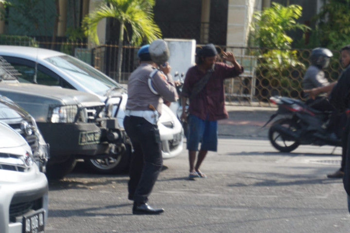 Acungkan Senjata, Seorang Pria di Yogyakarta Ditangkap