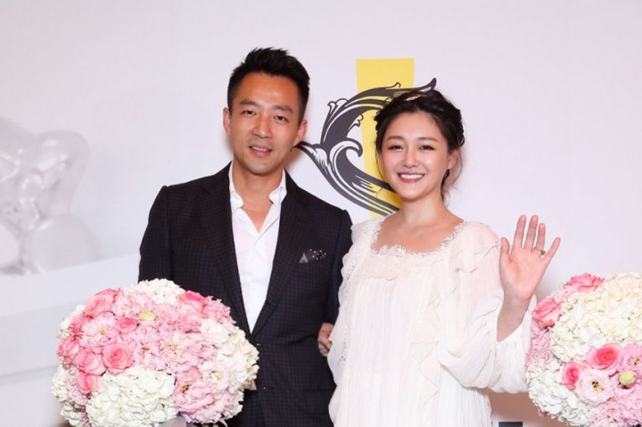 10 Tahun Menikah, Barbie Hsu Diterpa Isu Cerai