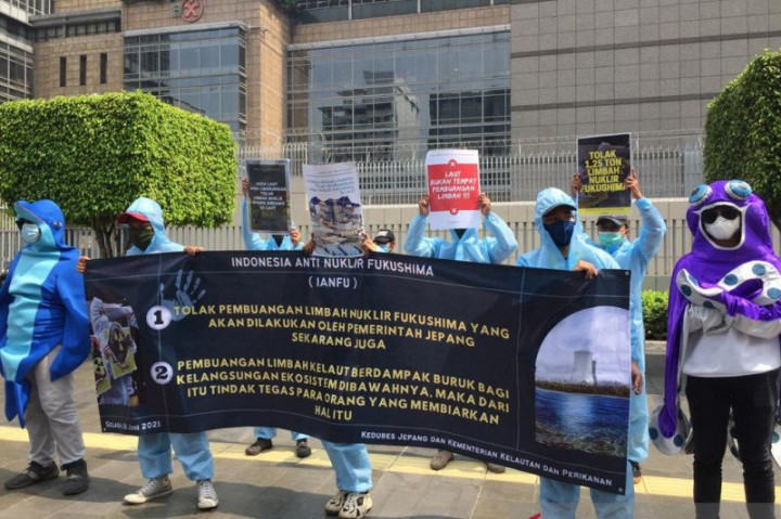 Pembuangan Limbah Nuklir ke Laut Dinilai Merusak Ekosistem