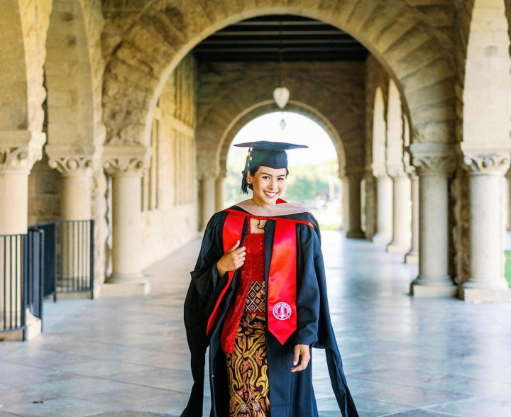 Lulus dari Stanford University, Maudy Ayunda Bagikan Pengalaman Tak Terlupakan