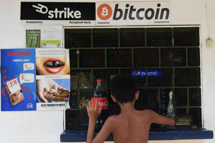 Resmi, El Salvador Gunakan Bitcoin sebagai Alat Pembayaran