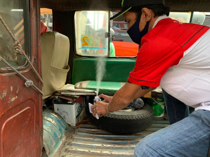 Tosca Umumkan Masih Berperang dengan Covid-19