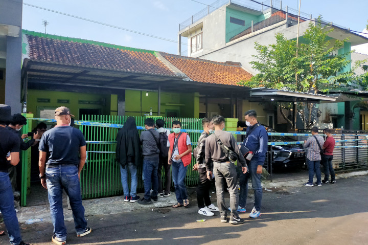 BNN Gerebek Rumah di Tasikmalaya, Ratusan Ribu Butir Obat Ilegal Disita