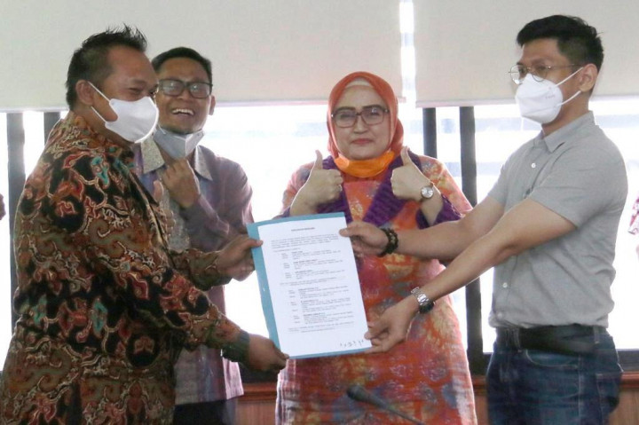 Menaker Apresiasi Perselisihan Indomaret dan Serikat Pekerja Berakhir Damai