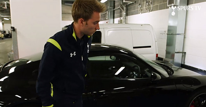 Mengintip Porsche 911 Milik Christian Eriksen