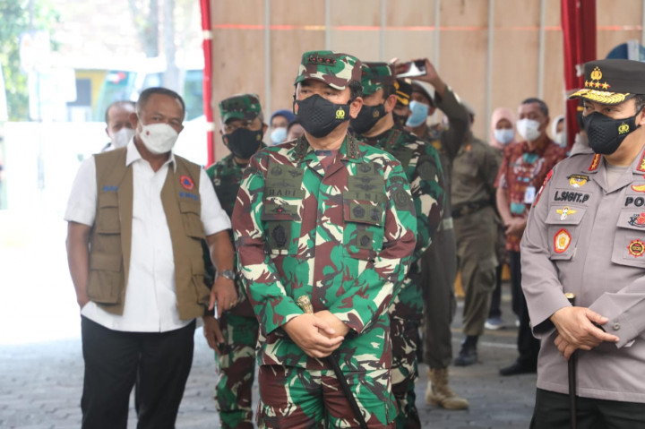 Panglima Minta TNI-Polri Cegah Peningkatan Covid-19 di Jakarta