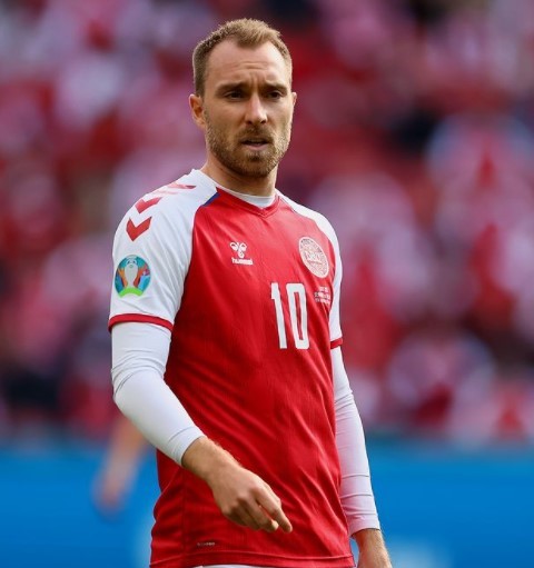 Christian Eriksen kemungkinan alami serangan jantung. Ini tanda-tanda yang mungkin bisa terjadi. (Foto: Dok. Instagram UEFA EURO 2020/@euro2020)