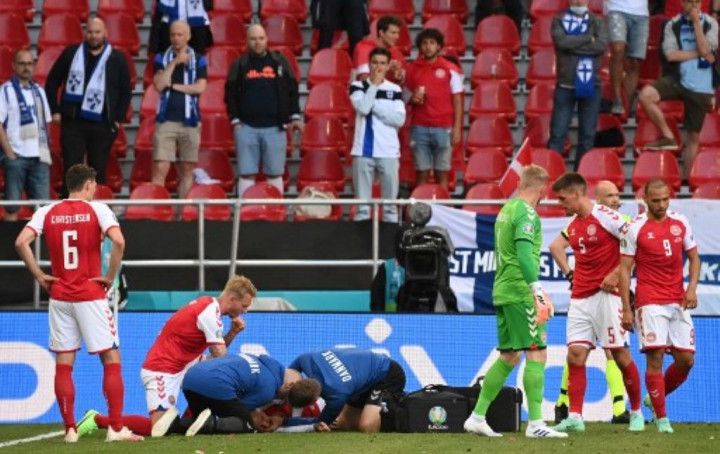 Tak Hanya Mantan Klub, Real Madrid dan MU Turut Doakan Eriksen