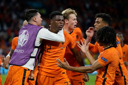 Euro 2020: Dramatis, Dumfries Pastikan Kemenangan Belanda atas Ukraina