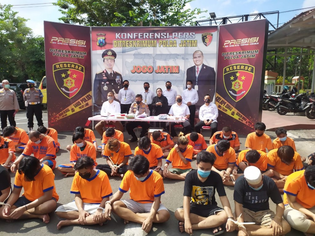 Polda Jatim menangkap puluhan pereman di Pelabuhan dan Teriminal di beberapa daerah. Medcom.id/ Amaluddin