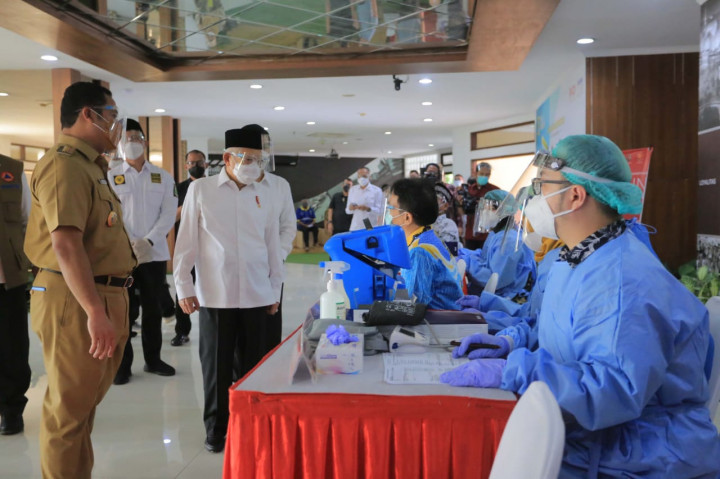 Wapres Minta Pemkot Tangerang Capai Target Harian Vaksinasi Covid-19