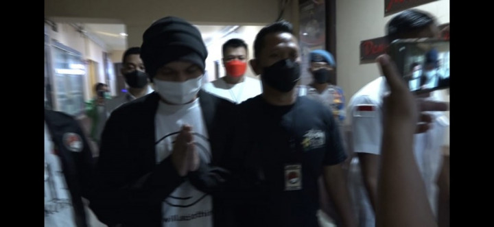 Jadi Tersangka Kasus Narkoba, Keluarga Anji Minta Ini