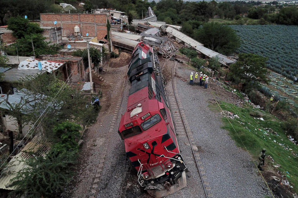 Kereta Barang Tergelincir Hantam Rumah Warga di Meksiko, 1 Meninggal dan 3 Terluka