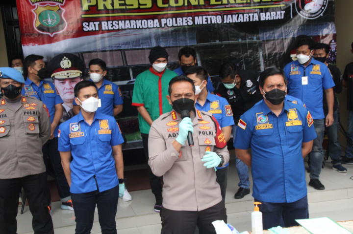 Beli di Situs Luar Negeri, Polisi Buru Pemasok Ganja untuk Anji