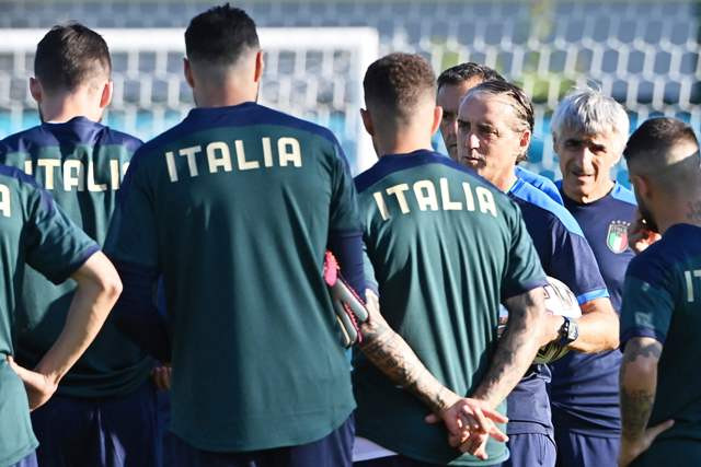 Prakiraan Susunan Pemain Italia vs Swiss