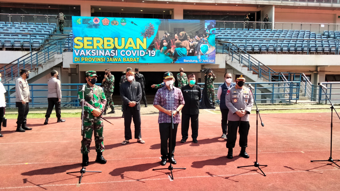 Menkes Apresiasi Antusias Warga Bandung untuk Vaksin Covid-19