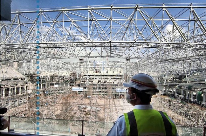 Jakarta International Stadium Pakai Atap Buka Tutup, Pertama di Indonesia