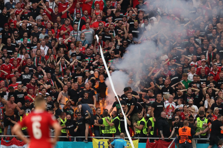 Penonton Memadati Stadion di Laga Piala Eropa Gambarkan Manfaat Vaksin Covid-19