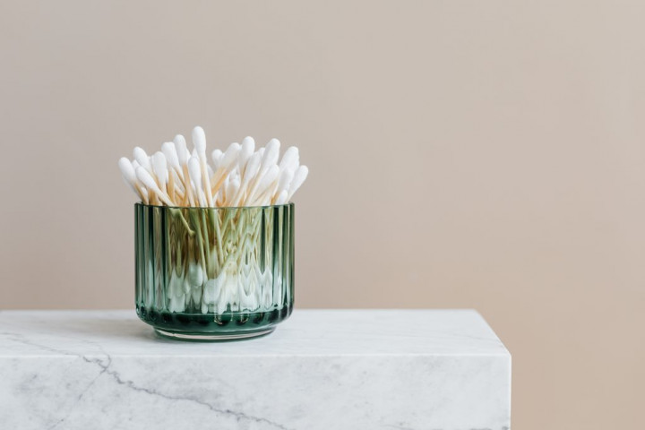 4 Langkah Aman Membersihkan Telinga, tanpa Cotton Bud