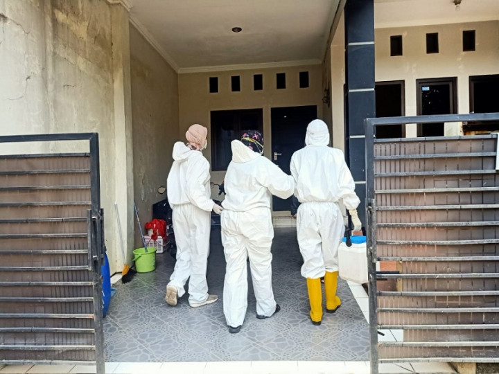 Enam RT di Pondok Mitra Lestari Bekasi Terapkan <i>Micro Lockdown</i>