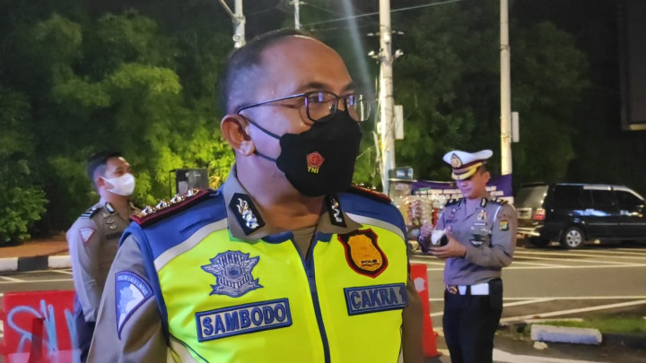 Mobilitas Dibatasi, Kerumunan di DKI Disebut Berkurang