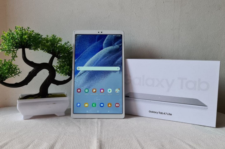 Samsung Galaxy Tab A7 Lite, Mungil Bersahabat