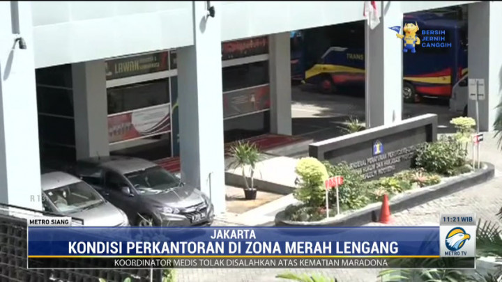 Kewajiban WFH Berlaku, Sejumlah Kawasan Perkantoran di Jakarta Lengang