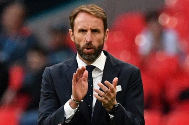 Southgate Janjikan Inggris yang Berbeda pada 16 Besar