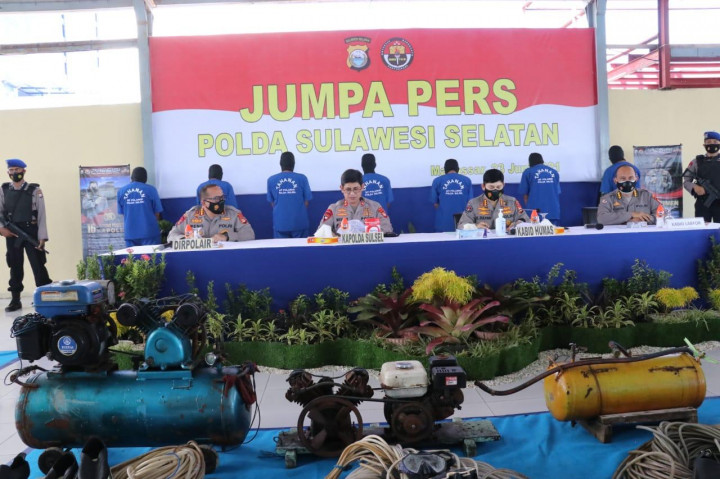 8 Pelaku <i>Illegal Fishing</i> di Sulsel Ditangkap
