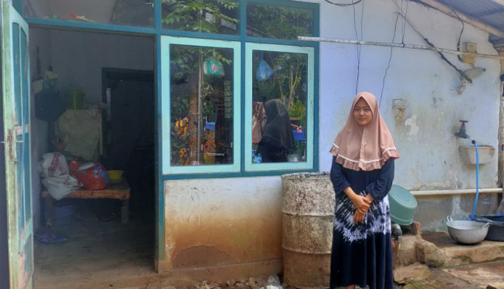 Segudang Prestasi Antar Anak Kuli Bangunan Ini Tembus UGM