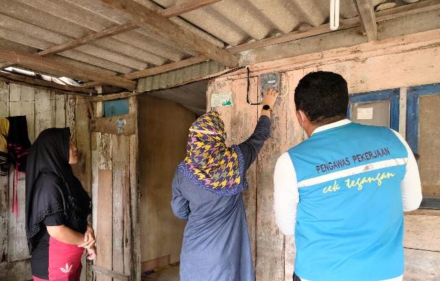 Listriki 18 Desa di NTT,  PLN Kucurkan Rp20 Miliar