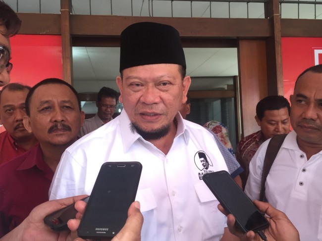 Sidang Paripurna Luar Biasa DPD Menyetujui Kajian Amendemen UUD 1945