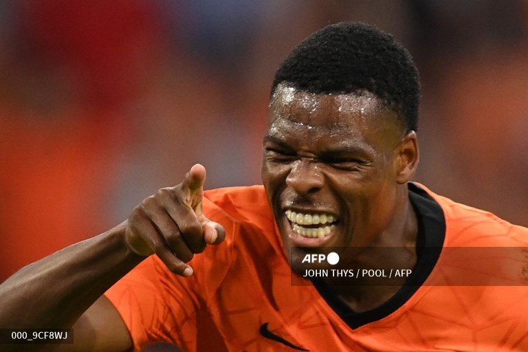Bek Belanda, Denzel Dumfries (AFP/John Thys)