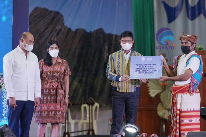 Menkominfo Ingin 200 Ribu Masyarakat NTT Melek Digital