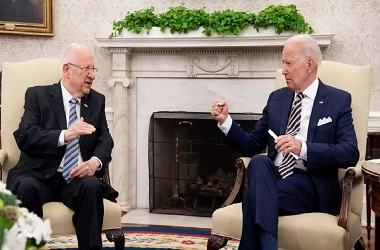Biden Bertekad Cegah Iran Dapatkan Senjata Nuklir