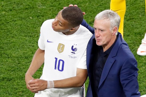 Deschamps: Mbappe Luar Biasa Sedih, Jangan Disalahkan!