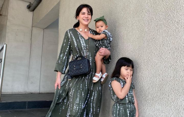 Cerita Alice Norin Positif Covid-19 di Tengah Menyusui Anak