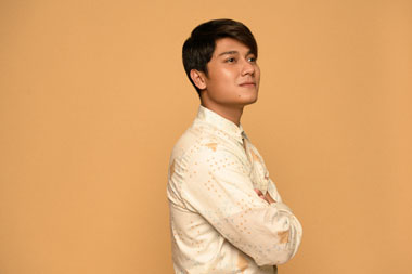 Rizky Billar Beri Hadiah Lagu untuk Lesti Kejora, Langsung Trending di YouTube