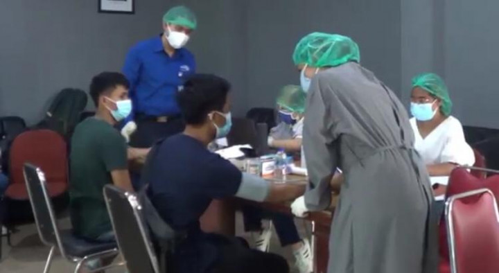 Populer Nasional: Gerai Vaksinasi Polda Hingga Kewajiban Ojol Saat PPKM Darurat