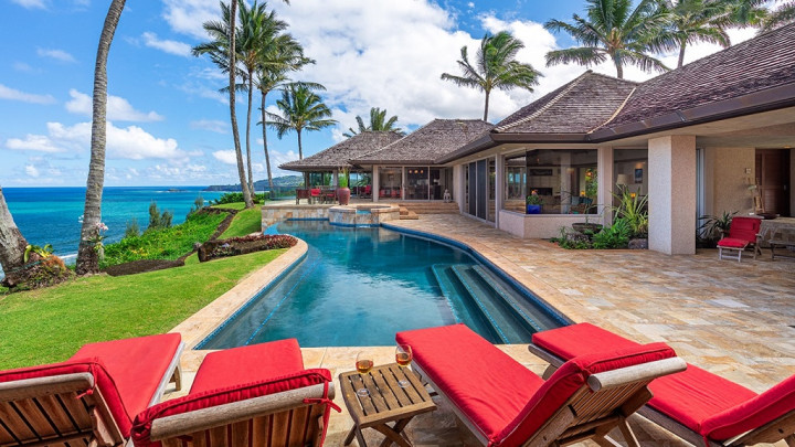 Carlos Santana Beli Rumah di Hawaii Rp296 Miliar, Intip Kemewahannya