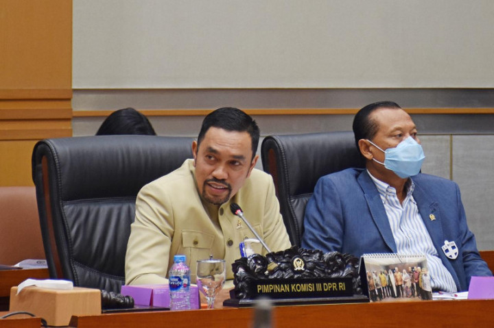 Sahroni Minta Penerobos Penyekatan Jalan Ditindak Tegas