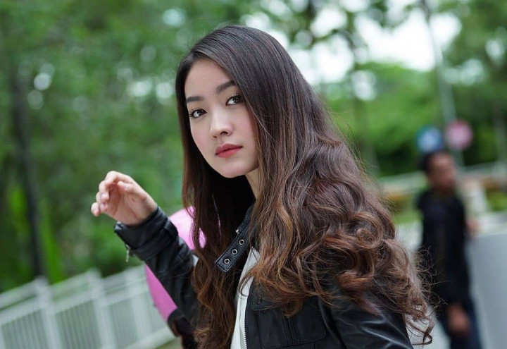 Heboh Artis 'N' Ngotot Syuting saat Positif Covid-19, Netizen Sebut Natasha Wilona