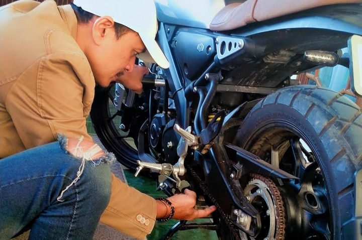 WFH Karena PPKM Darurat, Begini Pengecekan Motor Sport Mandiri