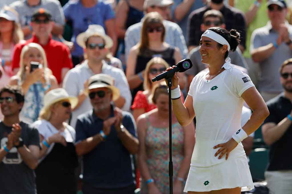 Luar Biasa! Jabeur Jadi Petenis Perempuan Arab Pertama ke Perempat Final Wimbledon
