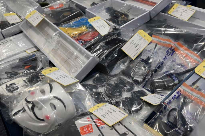 Berencana Buat Bom, Sembilan Warga Hong Kong Ditangkap