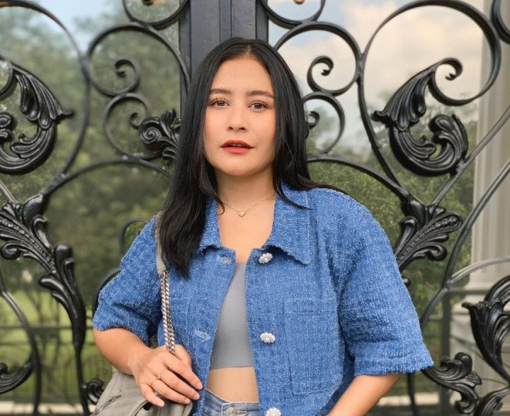 Prilly Latuconsina Terkejut Namanya Jadi Trending